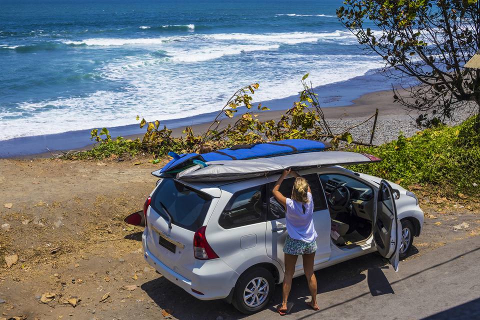 Bali car rental with driver, hire bali driver,
