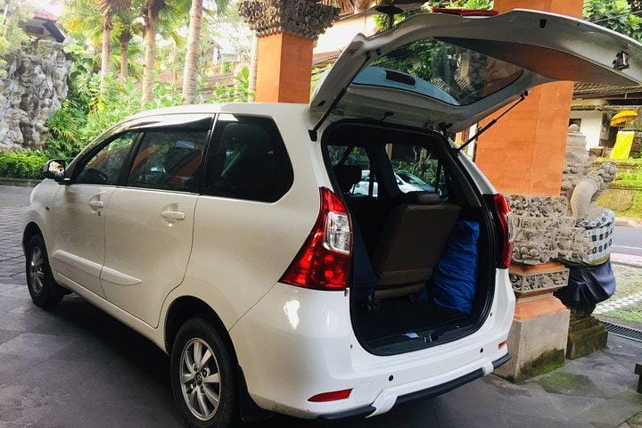 Bali car rental with driver, hire bali driver,