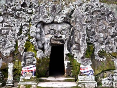 Sculptures from 9th century at Goa Gajah